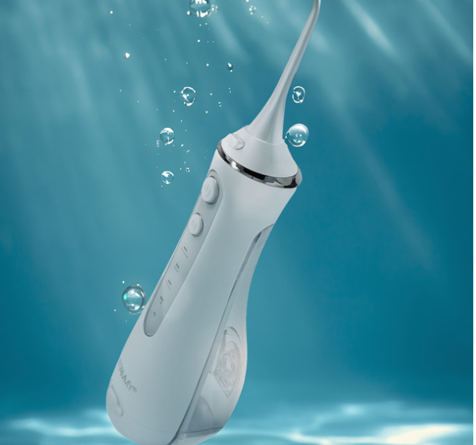 fogkefe IPX7 vízállósággal